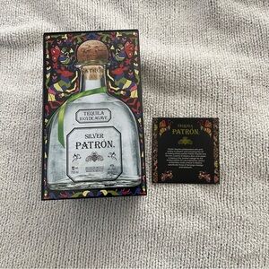 * Limited edition * Patron Silver Tequila Gift Set tin box- box only